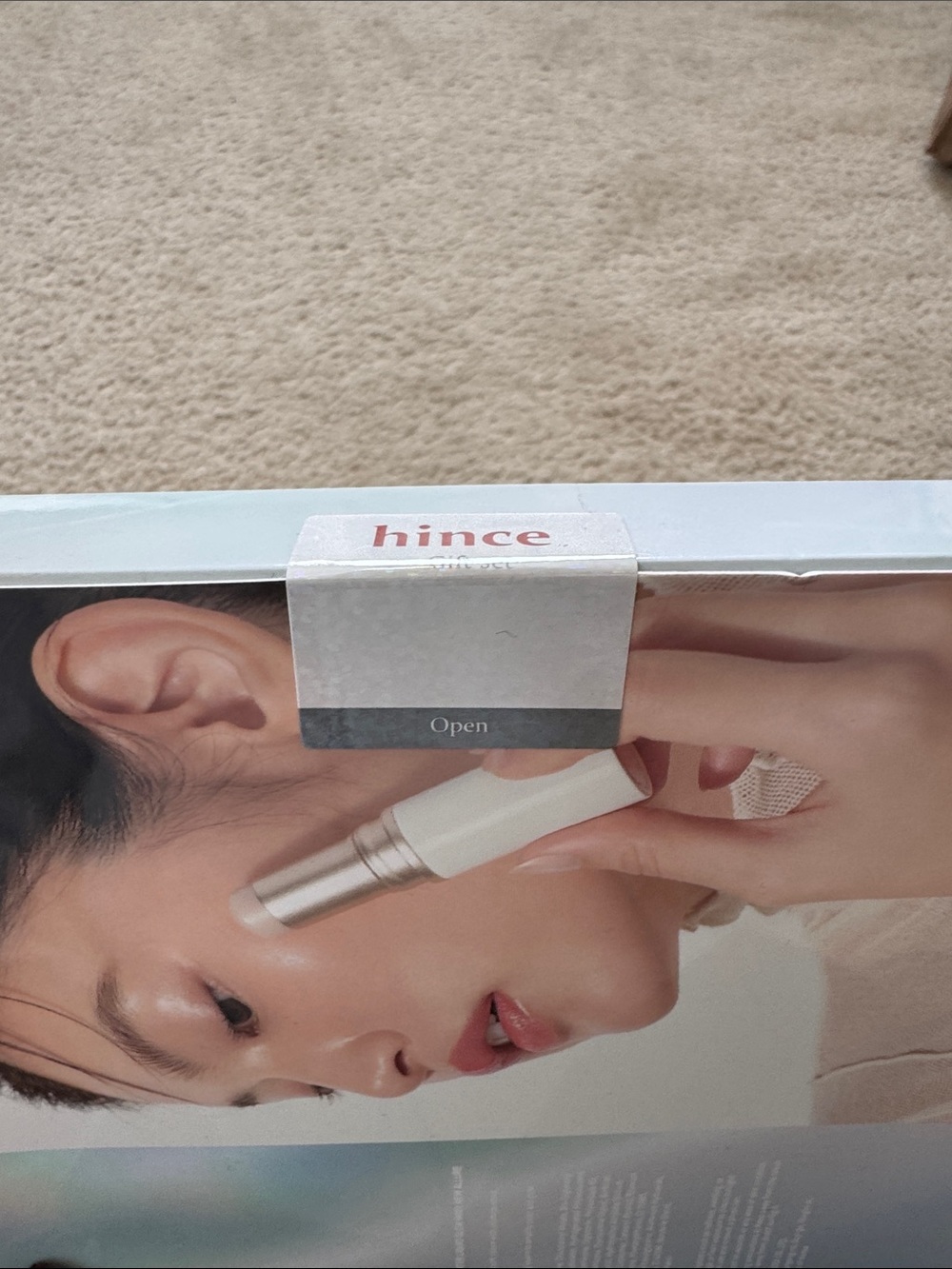 New Hince 'The Best of Hince' Glow Skin Makeup Set - Neutral Beige - Picture 4 of 6